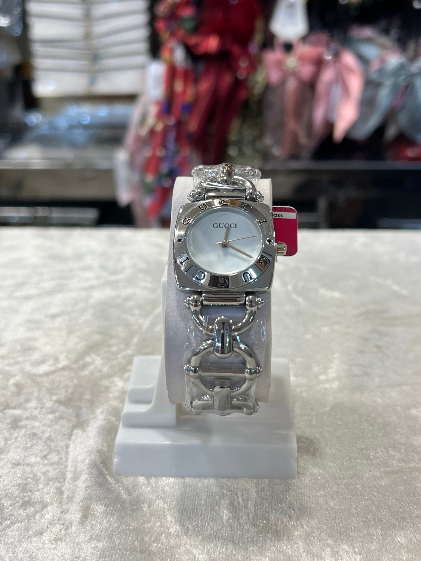 GUCCI silver band watch